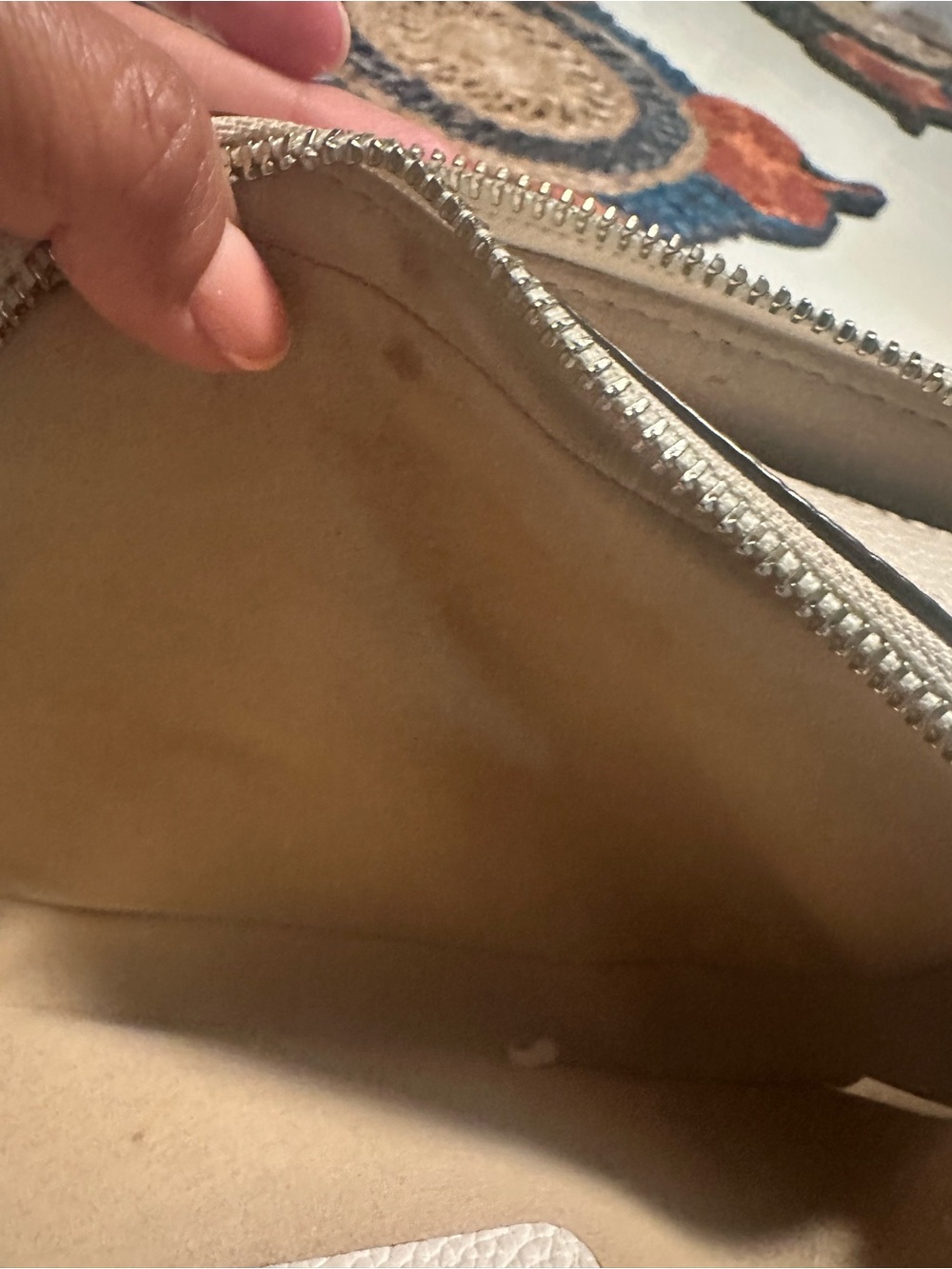 Tory Burch Pebbled Leather Crossbody Camera Bag in Light Taupe - Picture 15 of 16